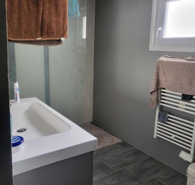 Chambre a louer a legé