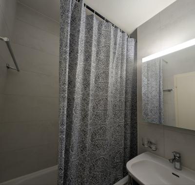 Une chambre à louer  dans un appartement du 1% rare.