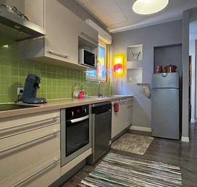 Chambre Jaune, sdb partagée, 2èm étage