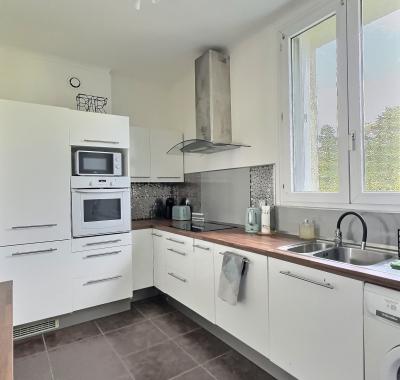 Appartement lumineux 2 pièces – Disponible dès octobre