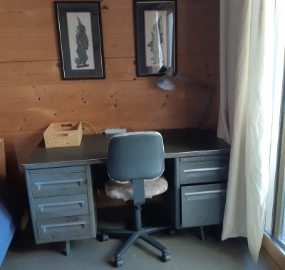 GRANDE CHAMBRE + SDB PRIVATIVE pour une ETUDIANTE