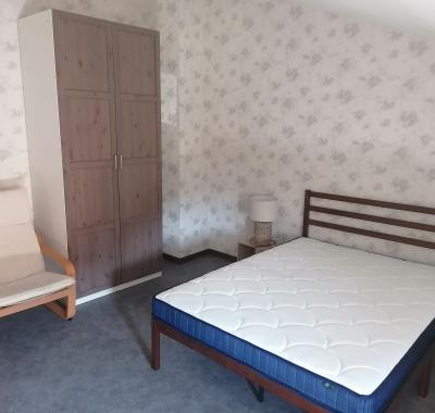 Chambre meublée à Mirecourt