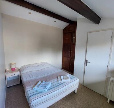 1er étage de notre Maison: Chambre/cuisine/salle D'eau/salon