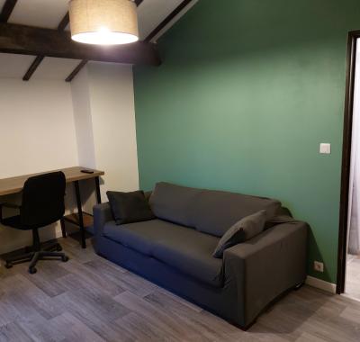 1er étage de notre Maison: Chambre/cuisine/salle D'eau/salon