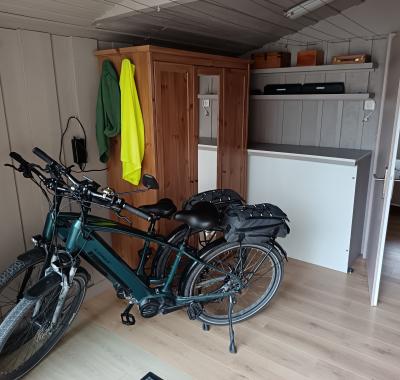 Chambre + 1 pièce. 2 pers. Proximité A7,N7, ViaRhôna