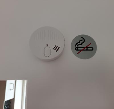 Chambre + 1 pièce. 2 pers. Proximité A7,N7, ViaRhôna