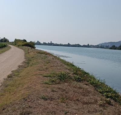 Chambre + 1 pièce. 2 pers. Proximité A7,N7, ViaRhôna