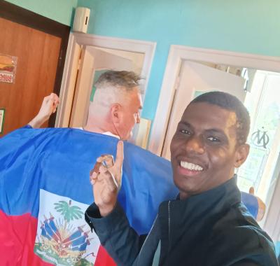 Chambre toute équipée avec frigo et micro-ondes