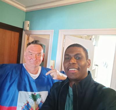 Chambre toute équipée avec frigo et micro-ondes