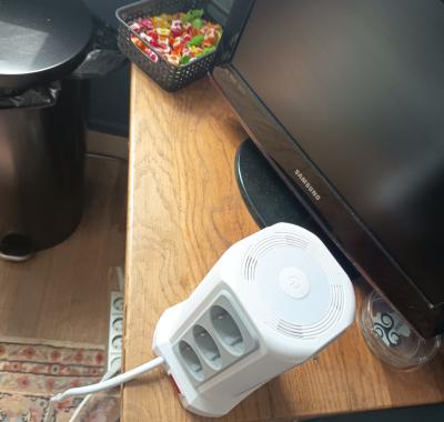 Chambre toute équipée avec frigo et micro-ondes