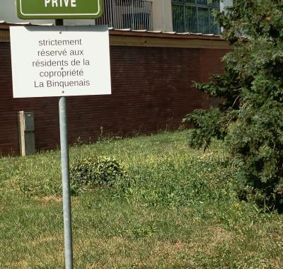 Chambre toute équipée avec frigo et micro-ondes