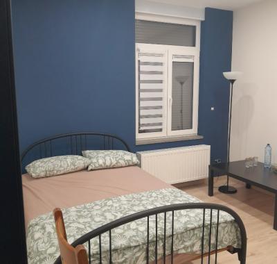 Chambre pour personne sérieuse et respectueuse.