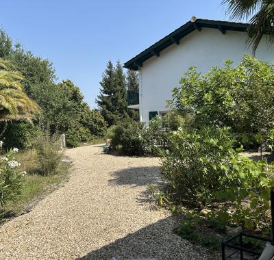 CHAMBRE chaleureuse et cosy