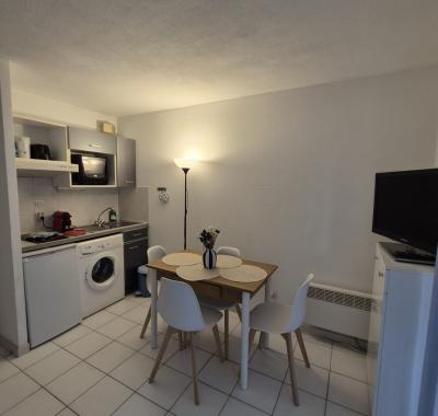 A louer studio mer + coins nuit