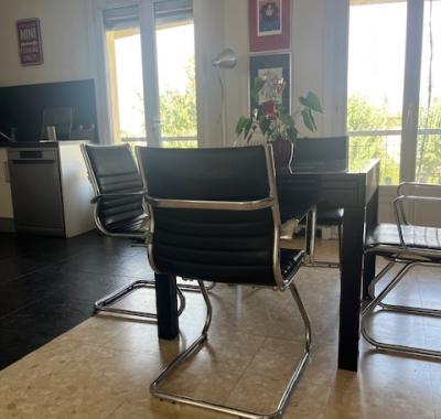 Chambre à louer dans appartement meublé avec terrasse