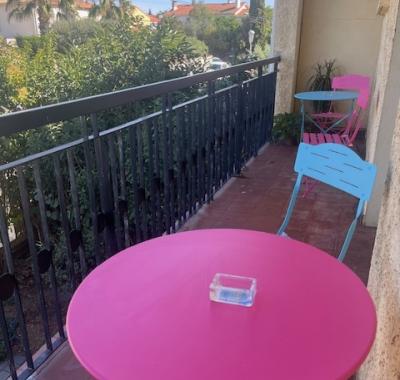 Chambre à louer dans appartement meublé avec terrasse