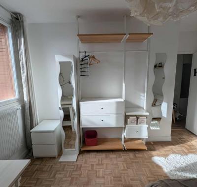 Chambre meublée à louer dans une résidence toulousaine avec parking