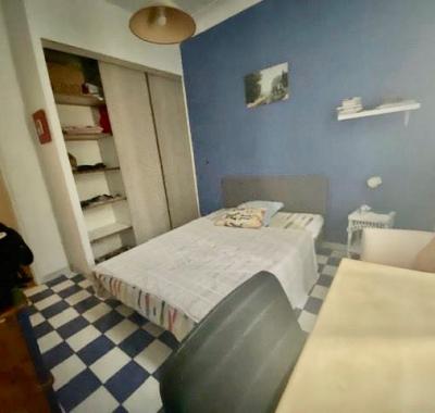 CHAMBRE LUMINEUSE QUARTIER LES  ARCEAUX