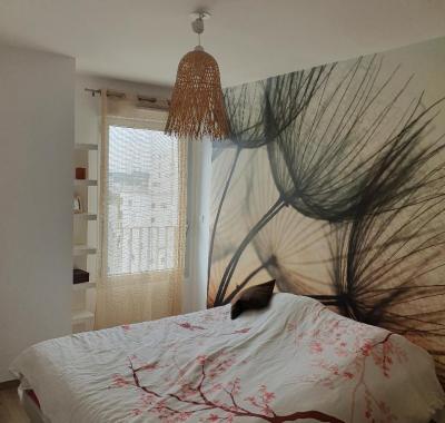 Chambre et salle de bain privative proche de la gare