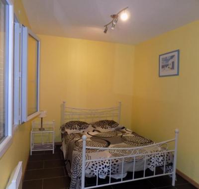 CHAMBRE  SUR ALIGNAN DU VENT