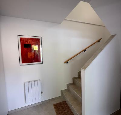 Studio meublé à louer à Méry