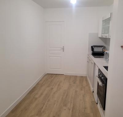 Studio meublé  à louer