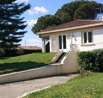 Chambre confortable - du lundi au vendredi, proche campus et aéroport