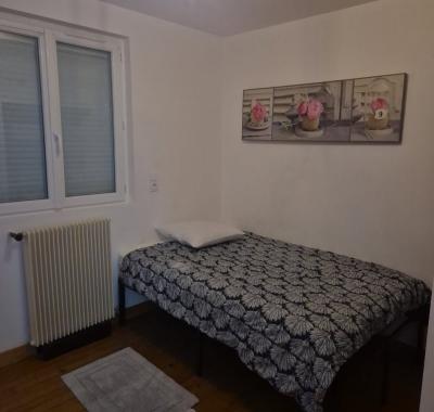 Chambre à louer chez l habitant ( colocation)