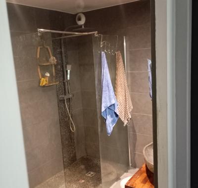 Chambre à louer dans maison calme et spacieuse