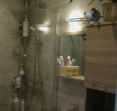 Chambre chez l'habitant dans un immeuble tranquille!