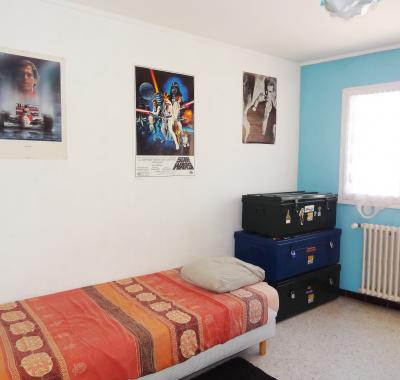 Chambre a louer dans appart dernier étage