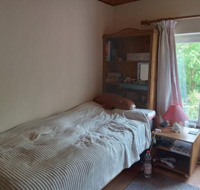 Chambre 10m2 dans grand maison calme à la campagne