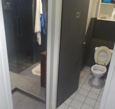 Chambre à louer dans maison spacieuse