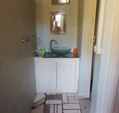 Deux chambres, coin cuisine, jardin à Nosy Be