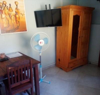 Deux chambres, coin cuisine, jardin à Nosy Be