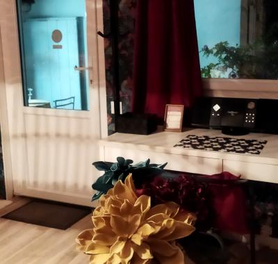 Chambre et terrasse  privée - tranquillité, indépendance