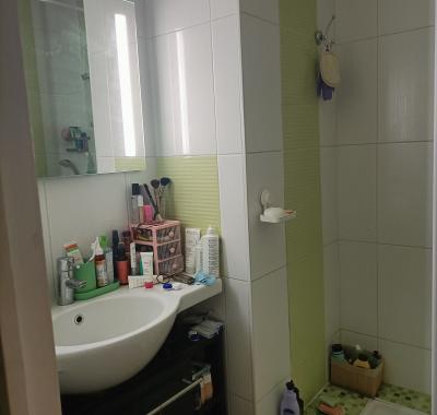 Chambre dans appartement familial pour étudiante