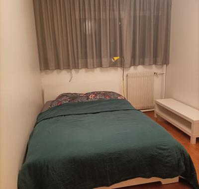 Chambre dans appartement familial pour étudiante