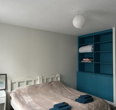 Grande chambre au Wad bouton sdb privé