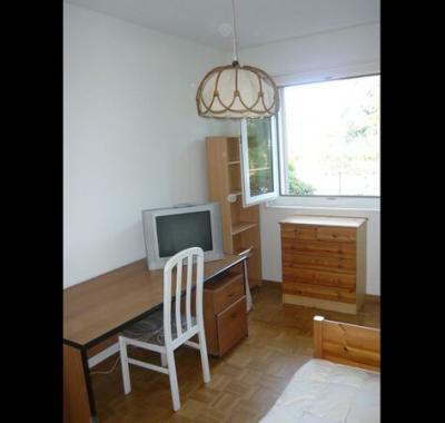 Chambre pour étudiant-e