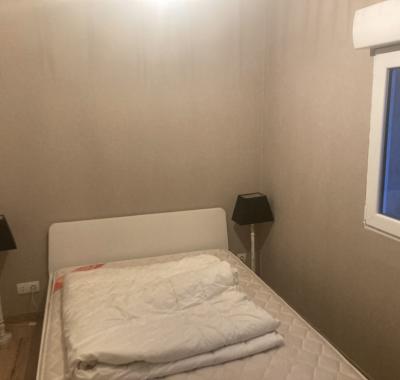 F2 a louer dans village très calme pour gens de passage