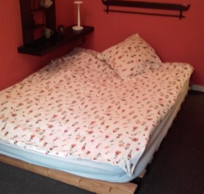 Belle et calme chambre sur espace vert