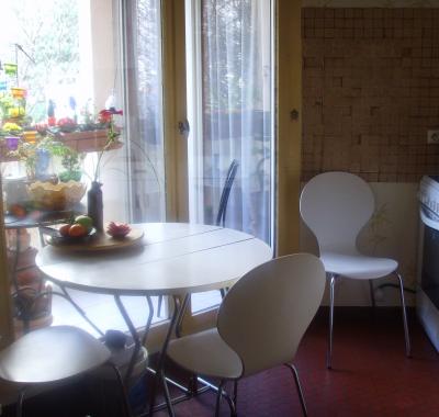 Belle et calme chambre sur espace vert