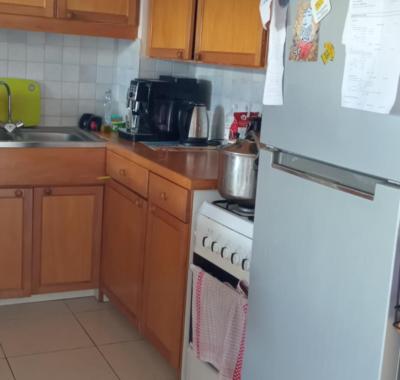 UNE CHAMBRE AVEC SALLE DE BAIN PRIVATIVE