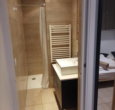 Chambre + salle de bains