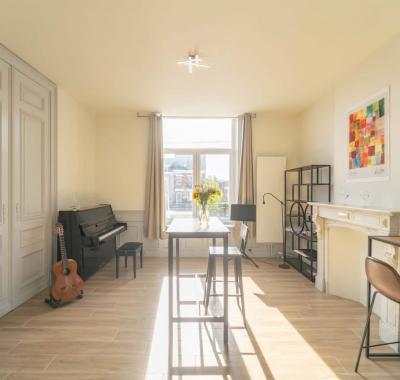 Chambre à louer dans maison de maitre