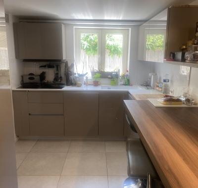 Chambre à louer à  Bousval