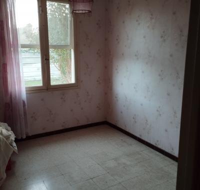 Chambre a louer a saisir