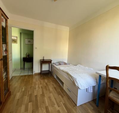 Chambre meublée pour étudiant