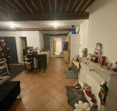 Chambre à louer à centre ville Hyeres